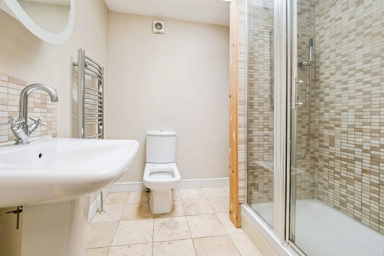Habgood Road, Loughton, IG10, photo 18