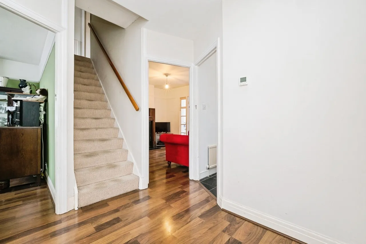 Habgood Road, Loughton, IG10, photo 14