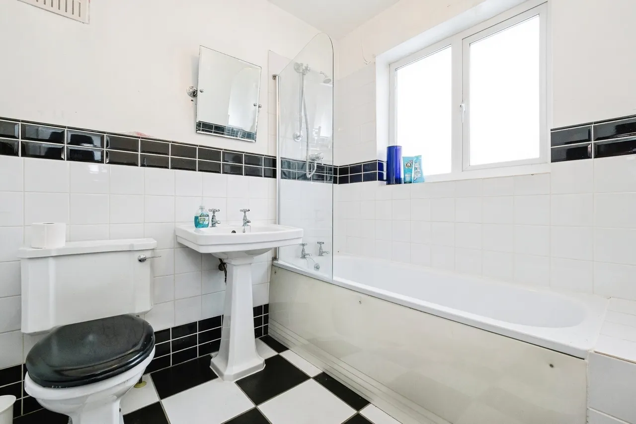 Habgood Road, Loughton, IG10, photo 22