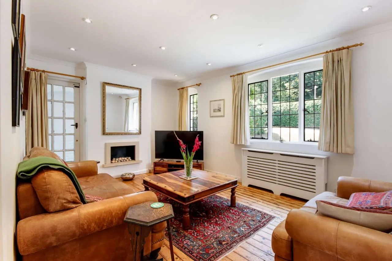 Weald Road, Sevenoaks, Kent, TN13 1QJ, photo 3
