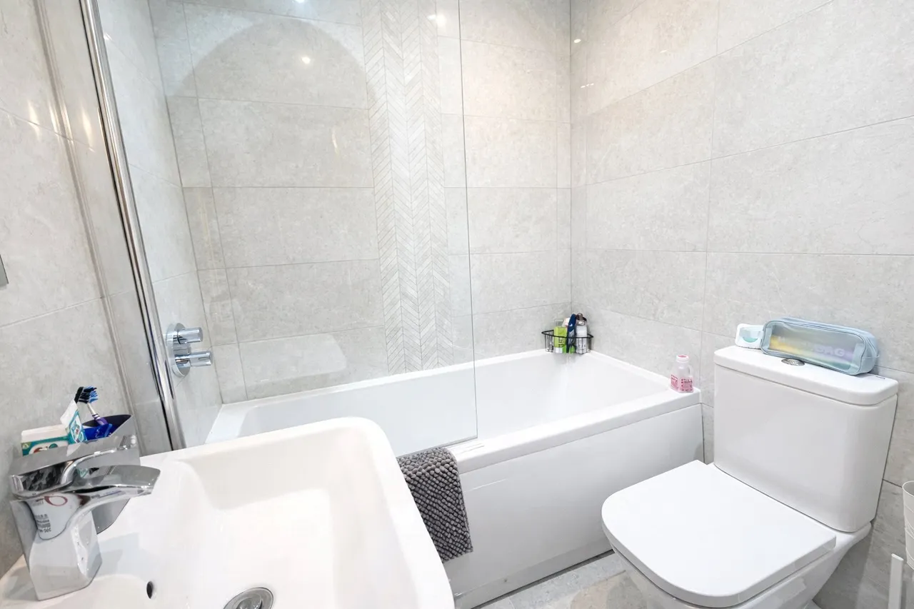 Romanby Road, NORTHALLERTON, North Yorkshire, DL7, photo 15