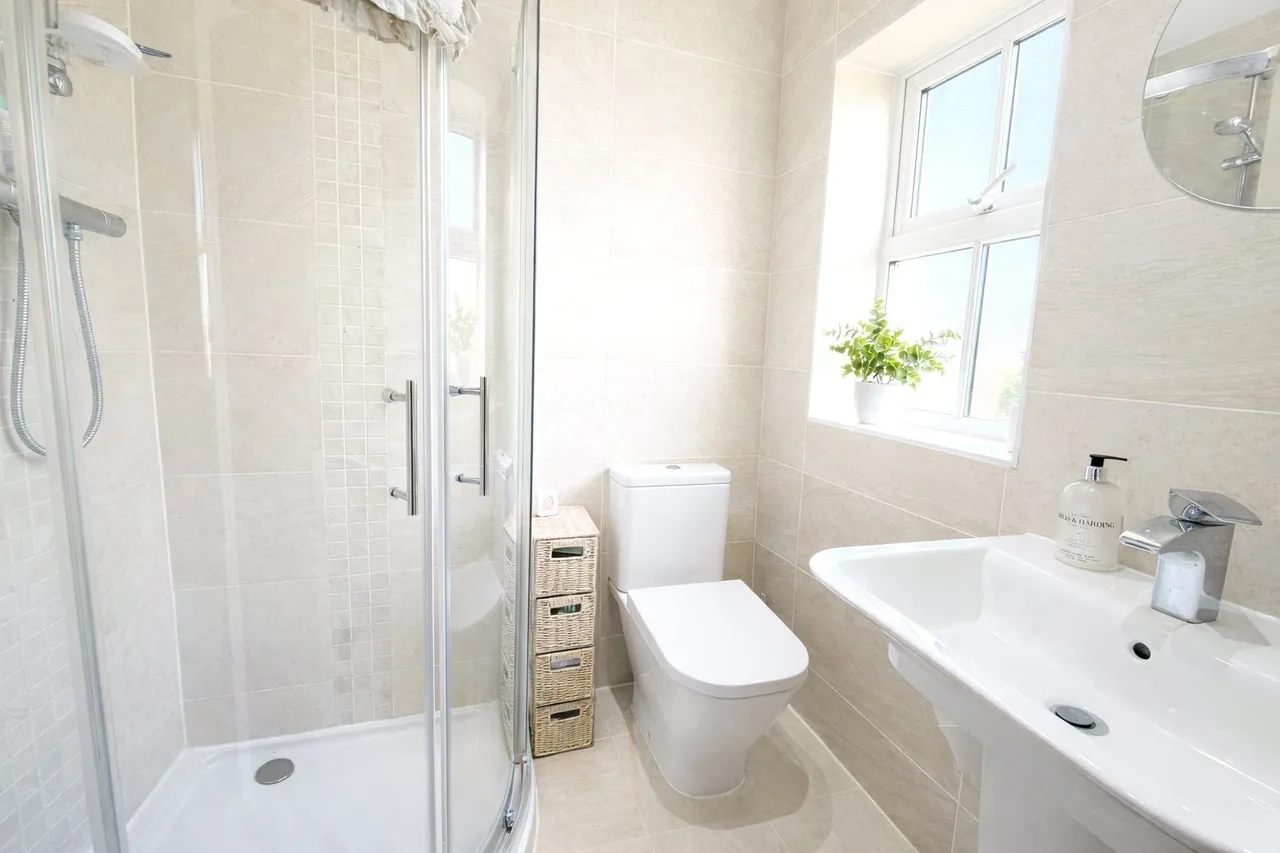 Romanby Road, NORTHALLERTON, North Yorkshire, DL7, photo 12