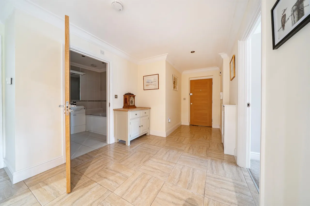 Robin Hill, Maidenhead, photo 9