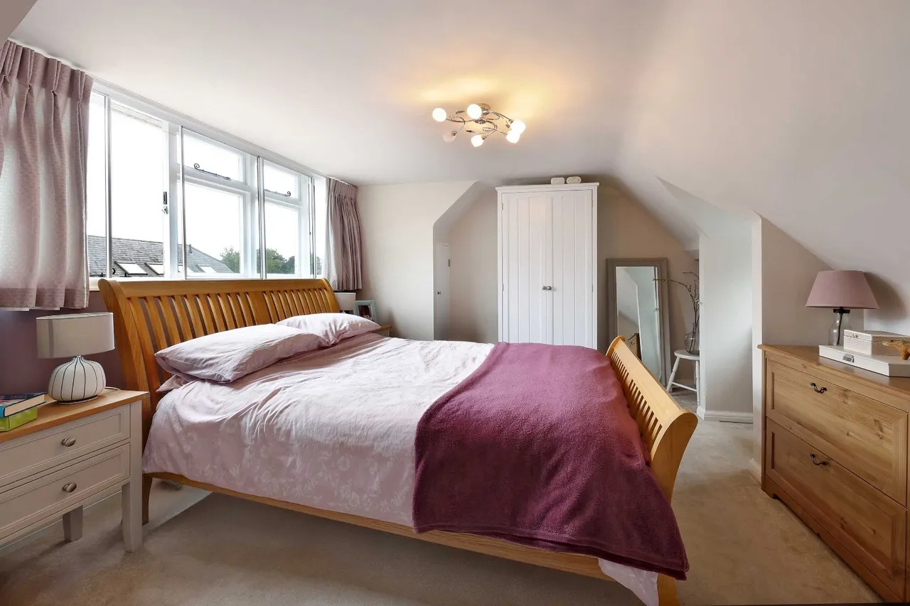 Church Road, Penn, HP10, photo 7