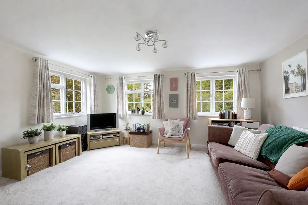 Church Road, Penn, HP10, photo 3