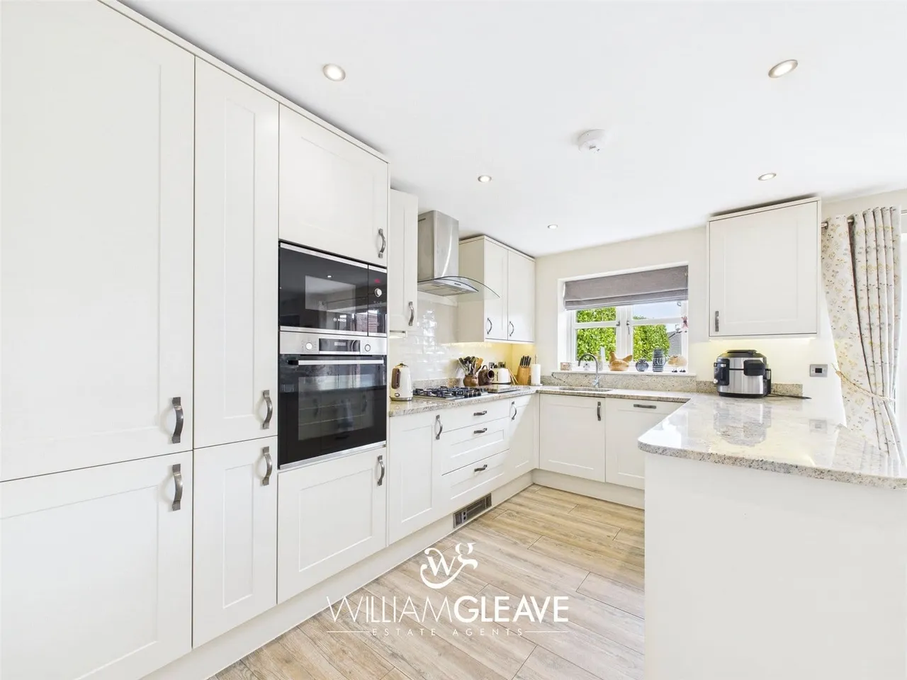 Padeswood Road South, Buckley, Flintshire, CH7 2JW, photo 2