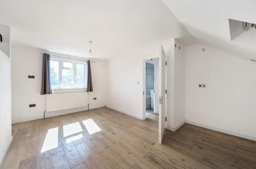 Morden Gardens, Mitcham, CR4, photo 11