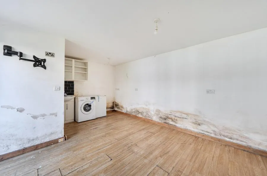 Morden Gardens, Mitcham, CR4, photo 5