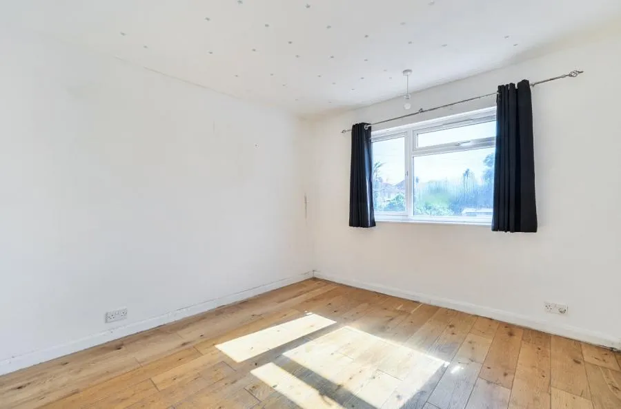 Morden Gardens, Mitcham, CR4, photo 6