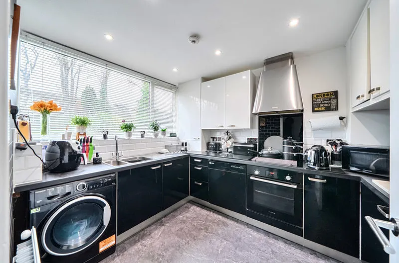Vauxhall Gardens, South Croydon CR2 6JR, photo 6