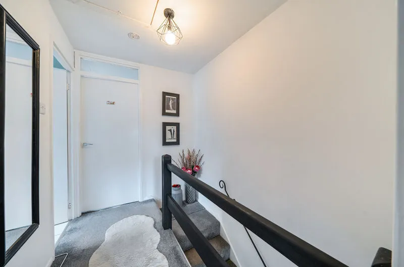 Vauxhall Gardens, South Croydon CR2 6JR, photo 11