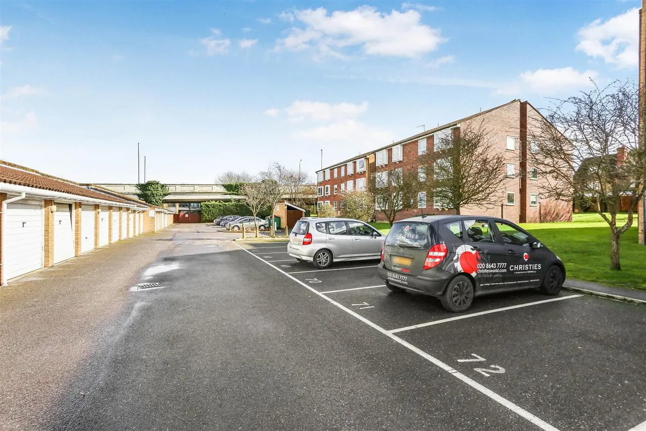 Station Approach, Cheam, Sutton, SM2 7BN, photo 12