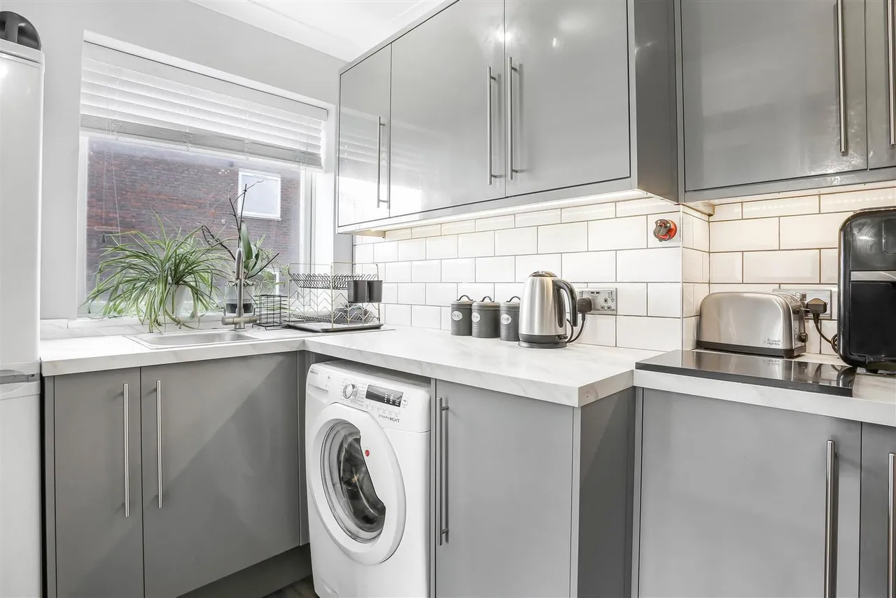 Station Approach, Cheam, Sutton, SM2 7BN, photo 6