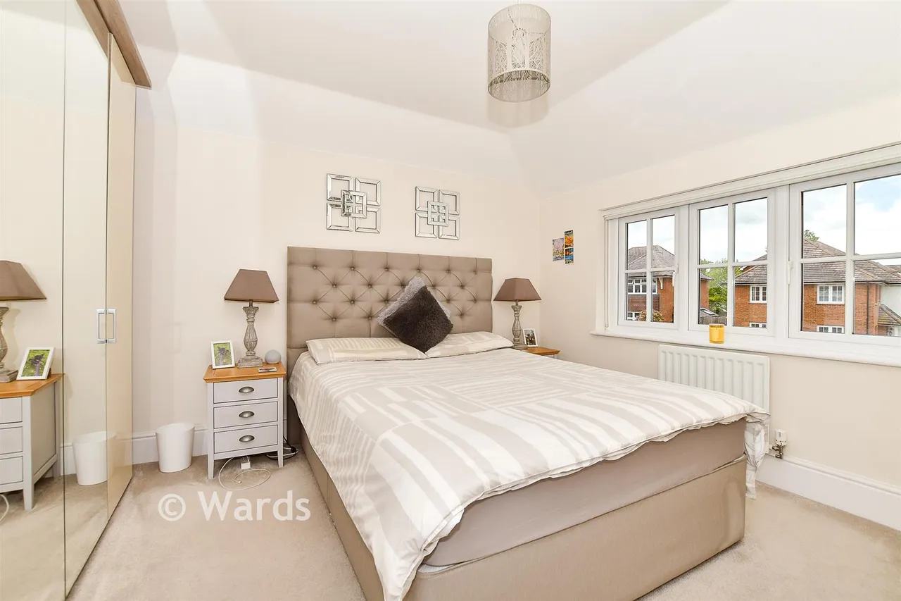 Admiral Way, Marden, TN12, photo 10
