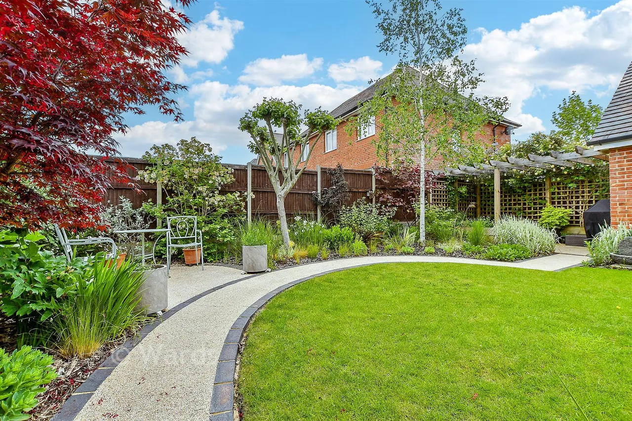 Admiral Way, Marden, TN12, photo 17