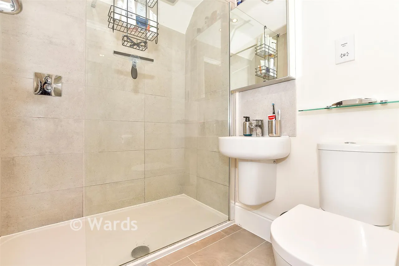 Admiral Way, Marden, TN12, photo 9