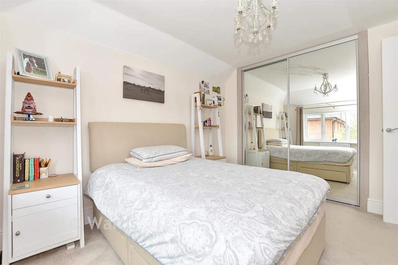 Admiral Way, Marden, TN12, photo 11
