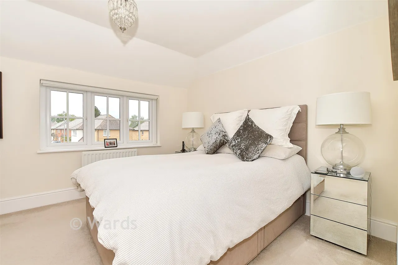 Admiral Way, Marden, TN12, photo 8