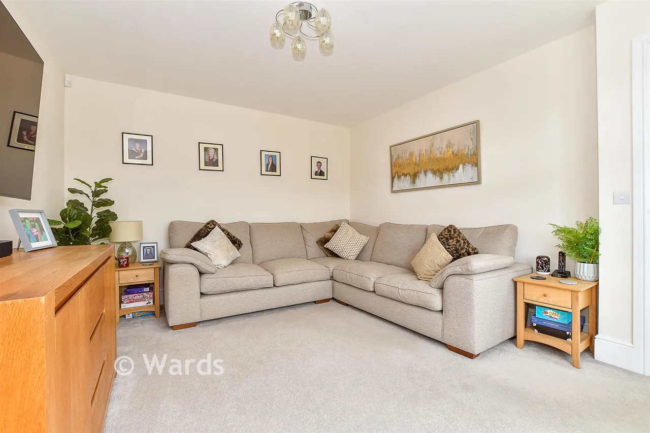 Admiral Way, Marden, TN12, photo 4