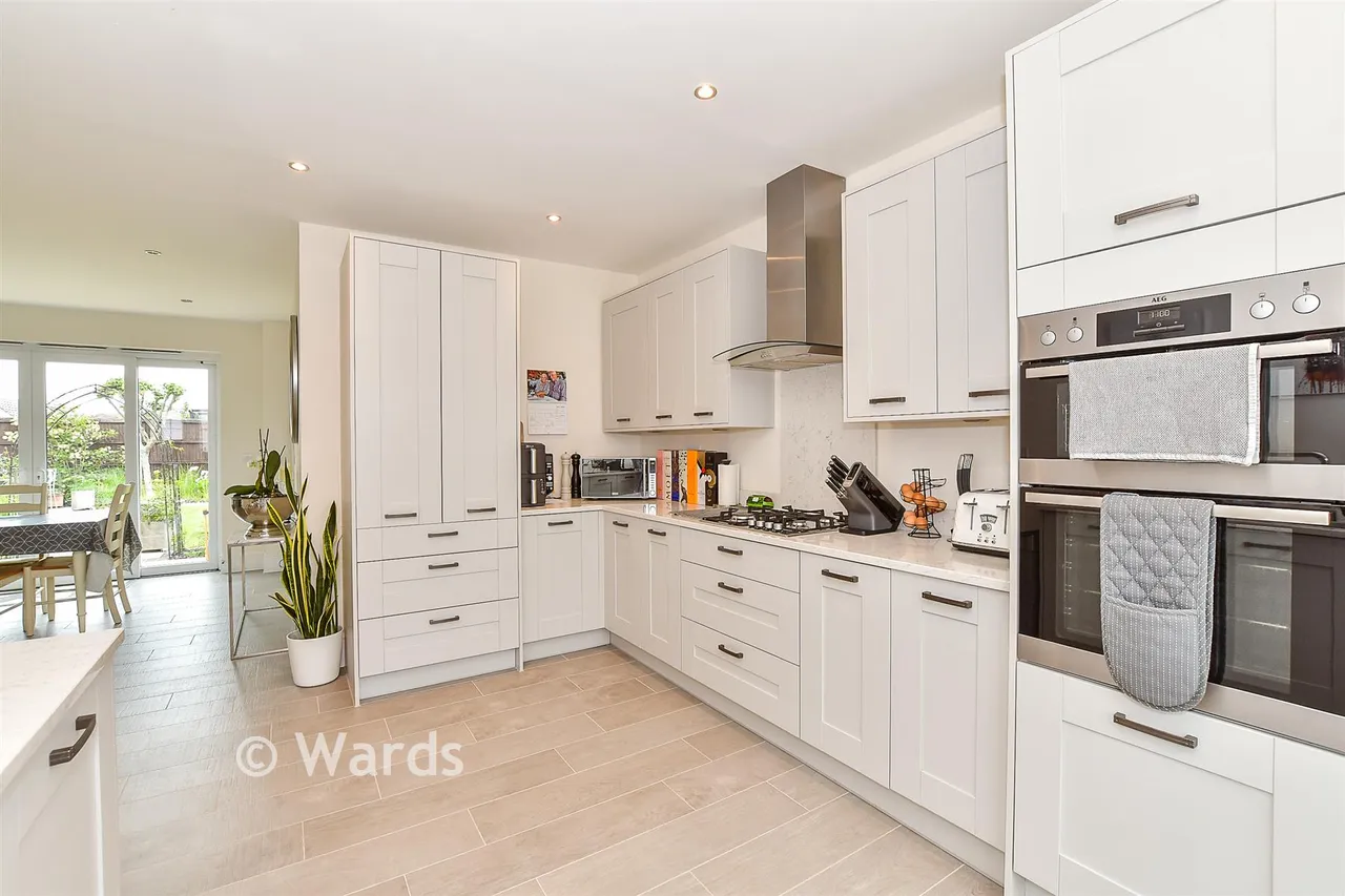 Admiral Way, Marden, TN12, photo 3