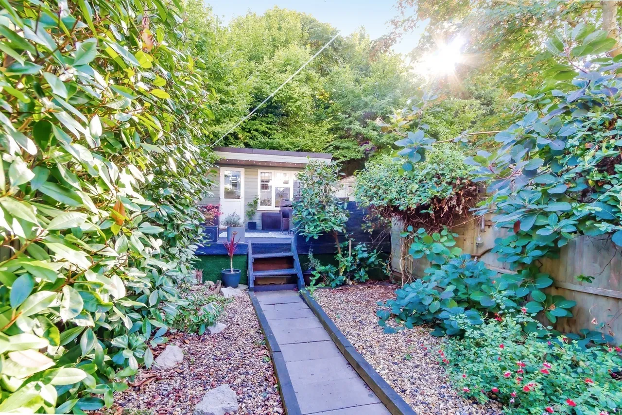 Milton Road, Caterham, CR3, photo 6