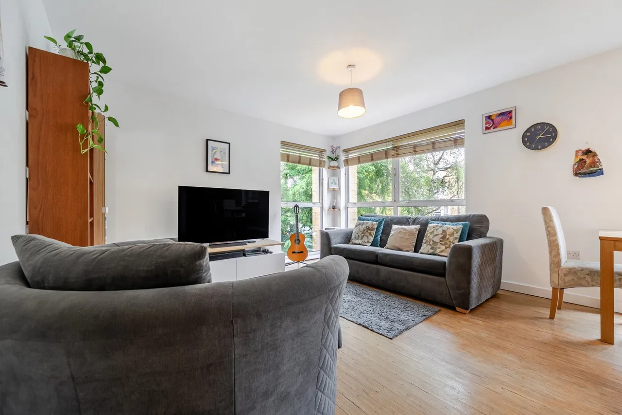 Highwood Close, SE22, photo 18