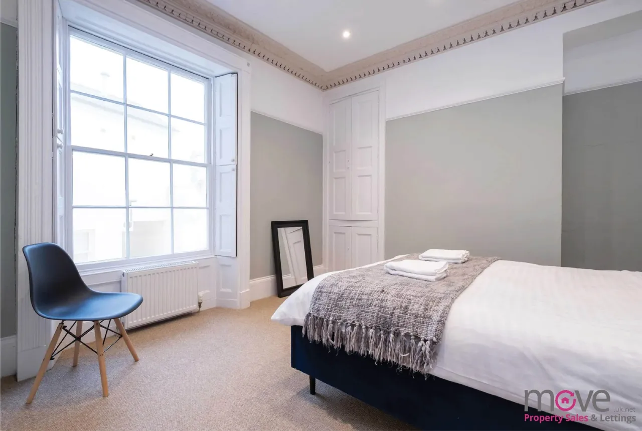 Flat 2, 102 London Road, Cheltenham, GL52 6HJ, photo 7