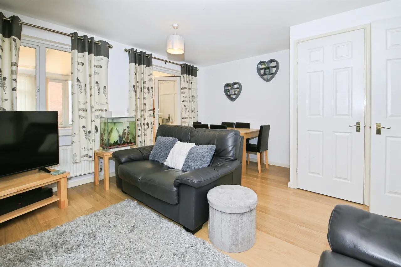 Buckthorn Road, Hampton Hargate, PE7, photo 3