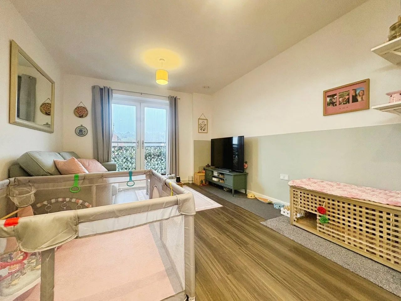 Cambridge Place, Farnham, GU9, photo 10
