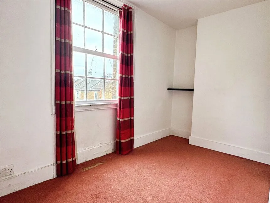 West Crescent Road, Gravesend, DA12, photo 5