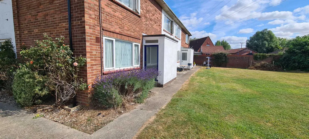 Clingoe Court, Elmstead Road, CO4 3AB, photo 6