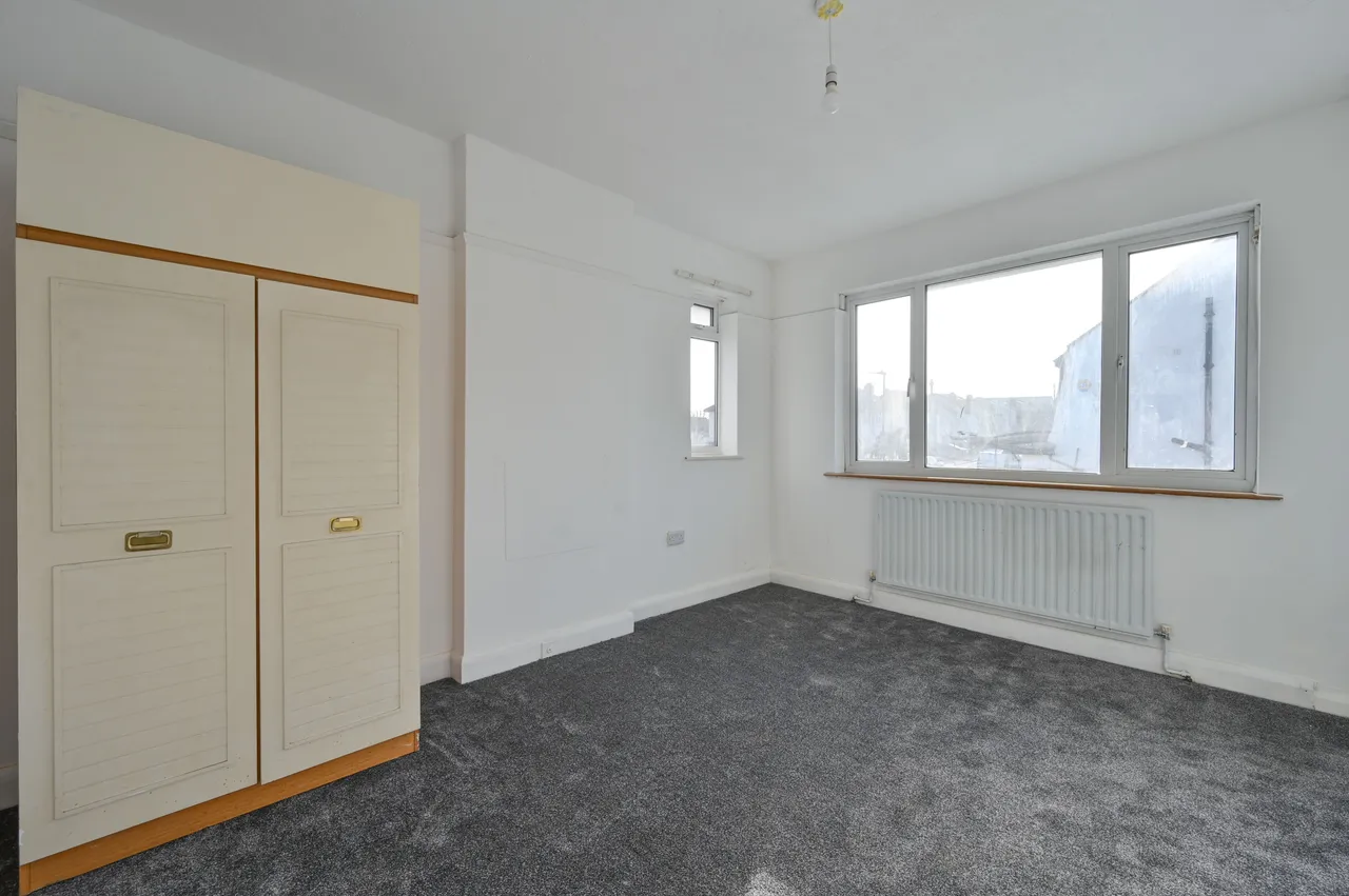 9 Croyde Avenue, Greenford, photo 7