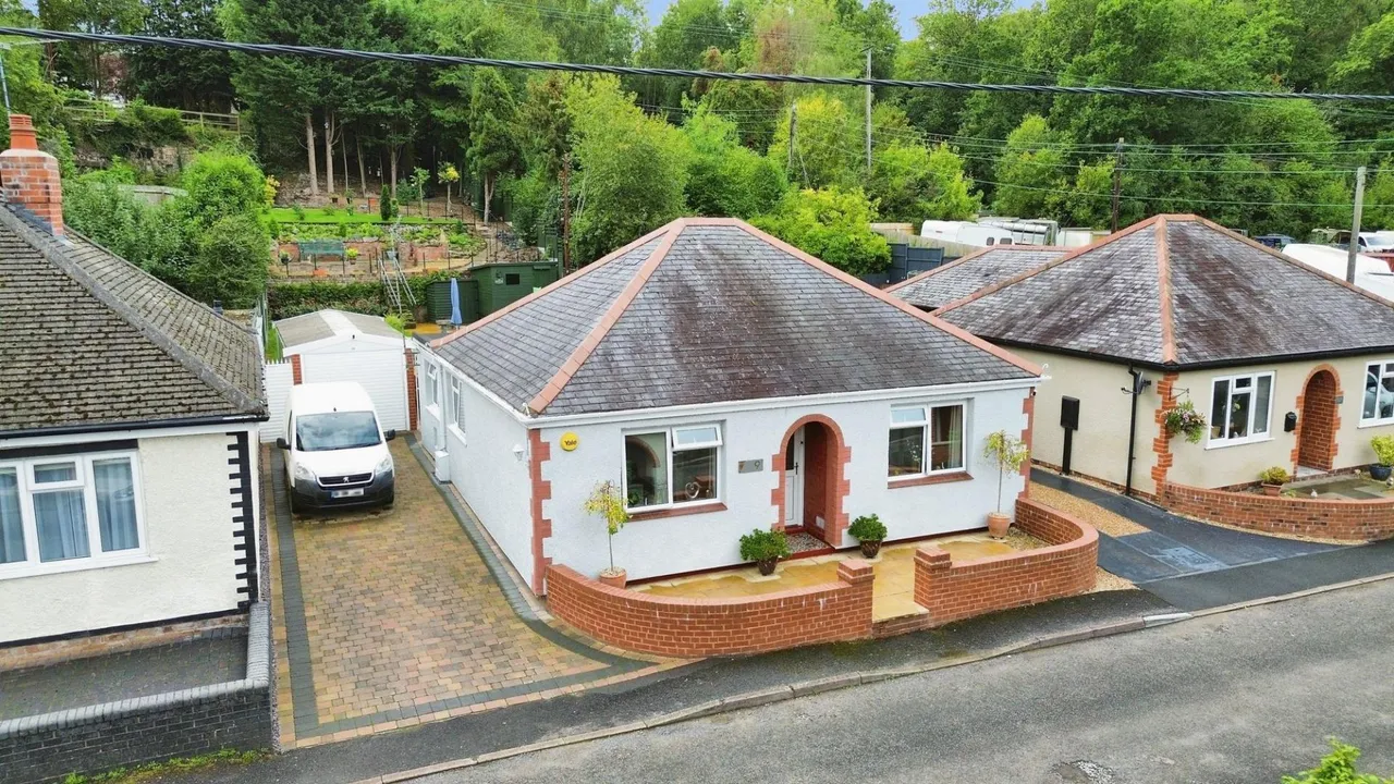 Chapel Road, Jackfield, TF8, photo 2