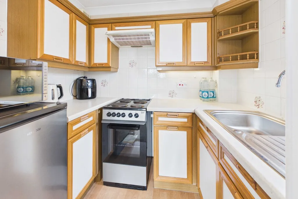 Kents Bank Road, Grange-over-Sands, LA11, photo 4