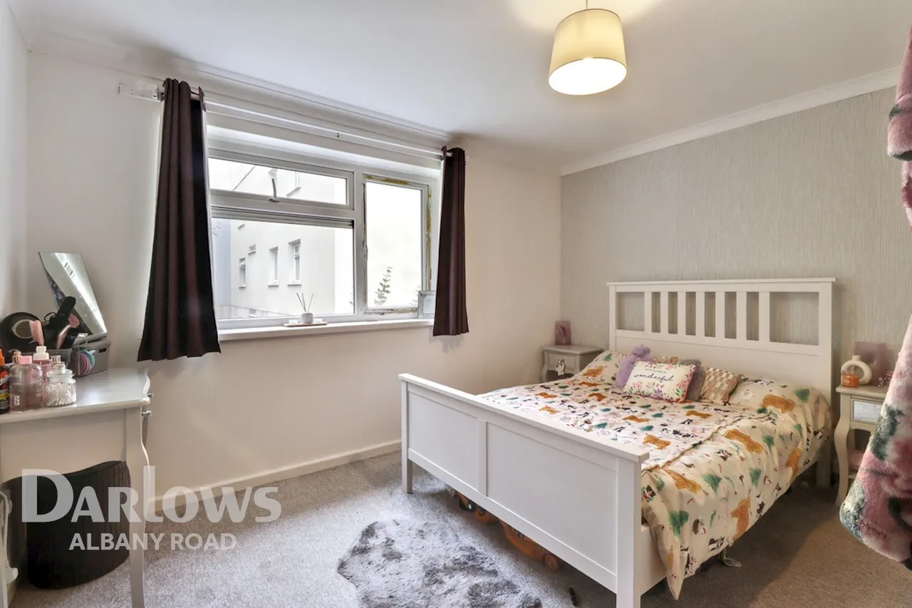 Coed-Y-Gores, Cardiff, photo 8