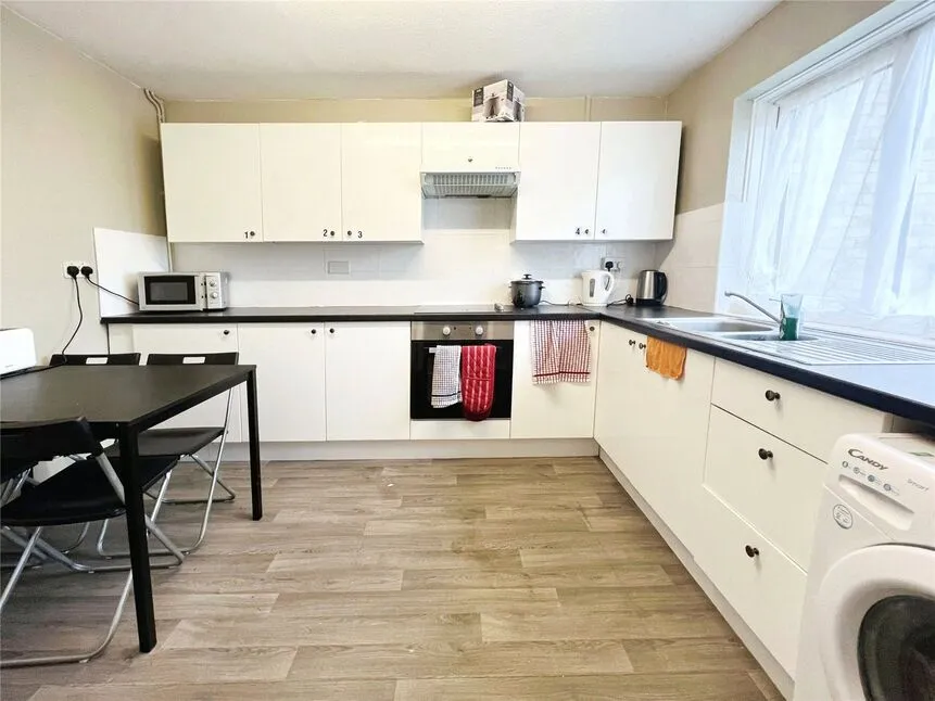 Ancress Close, Canterbury, Kent, CT2, photo 3