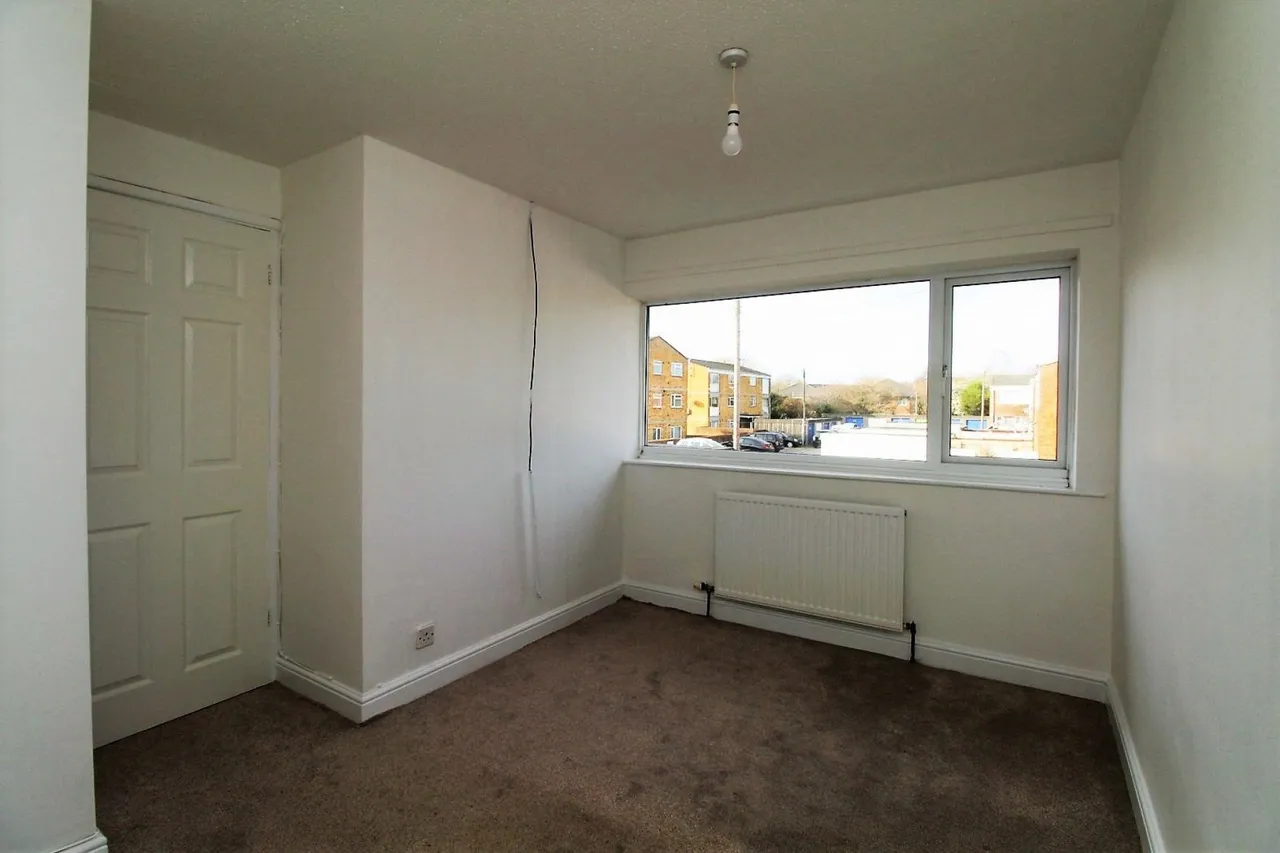 Cedar Close, Patchway, BS34, photo 6