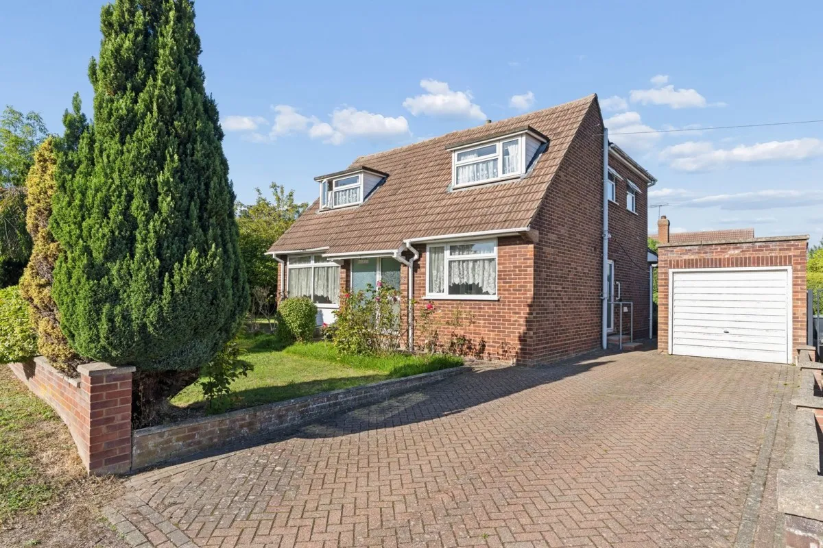 4 bed house for sale, Norton Road, Stotfold, SG5