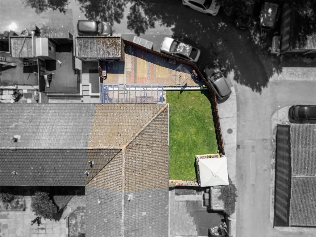 Mackenzie Way, Gravesend, DA12, photo 4
