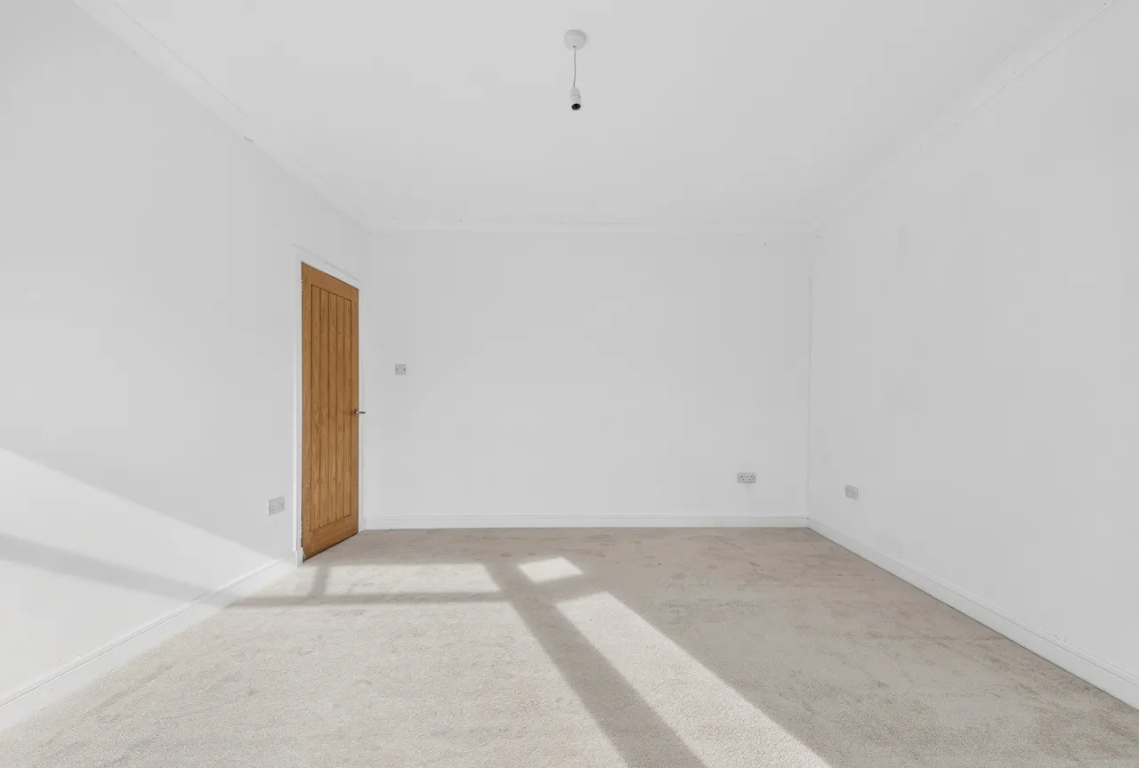 Lothian Drive, Clarkston, G76, photo 7