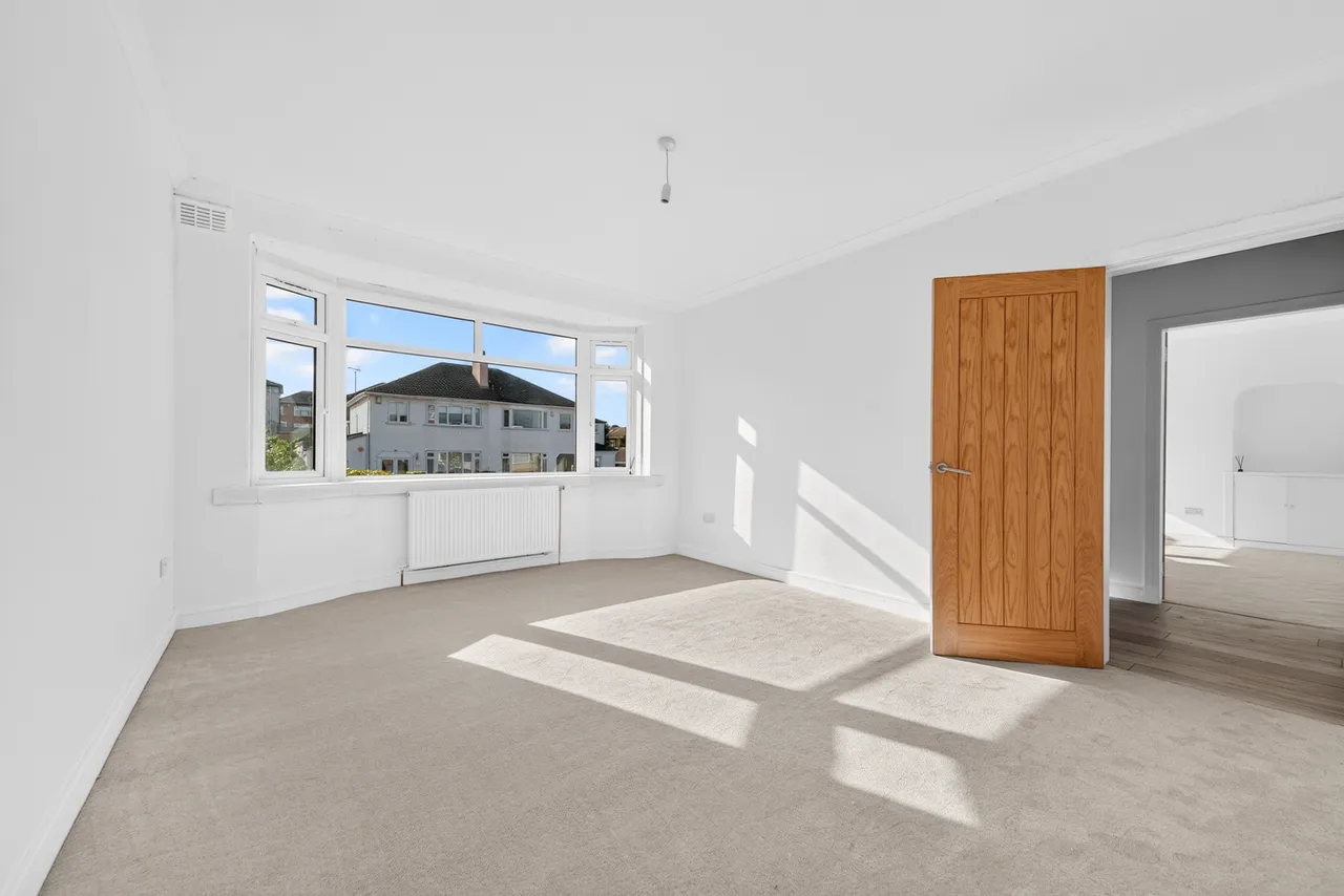 Lothian Drive, Clarkston, G76, photo 8