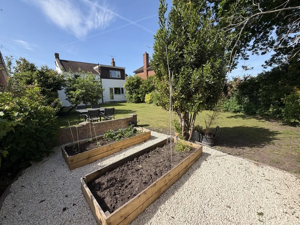 Mytchett, Camberley, photo 24
