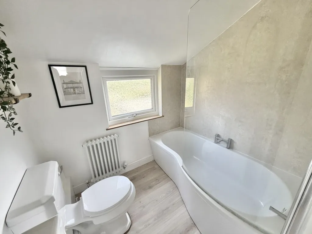Mytchett, Camberley, photo 20