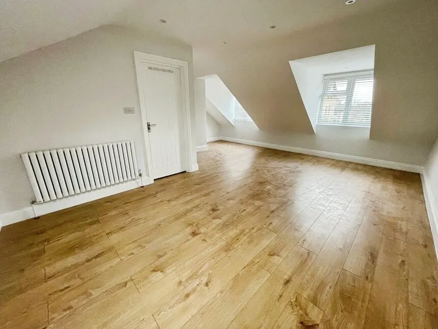 Verbena Close, London, E16, photo 11