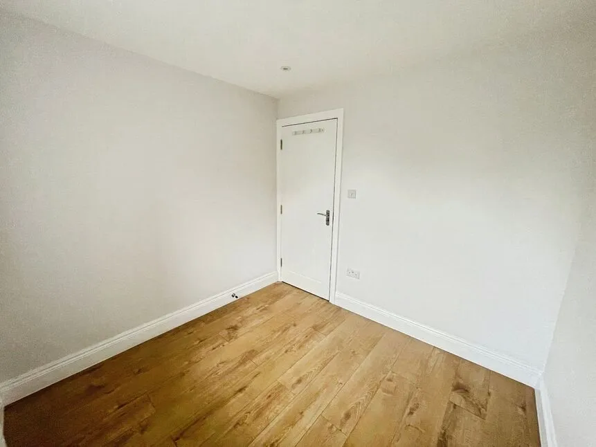 Verbena Close, London, E16, photo 9