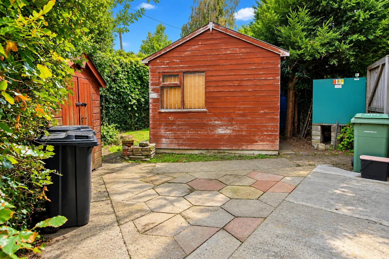 Willow Lane, Tonbridge, TN12, photo 16