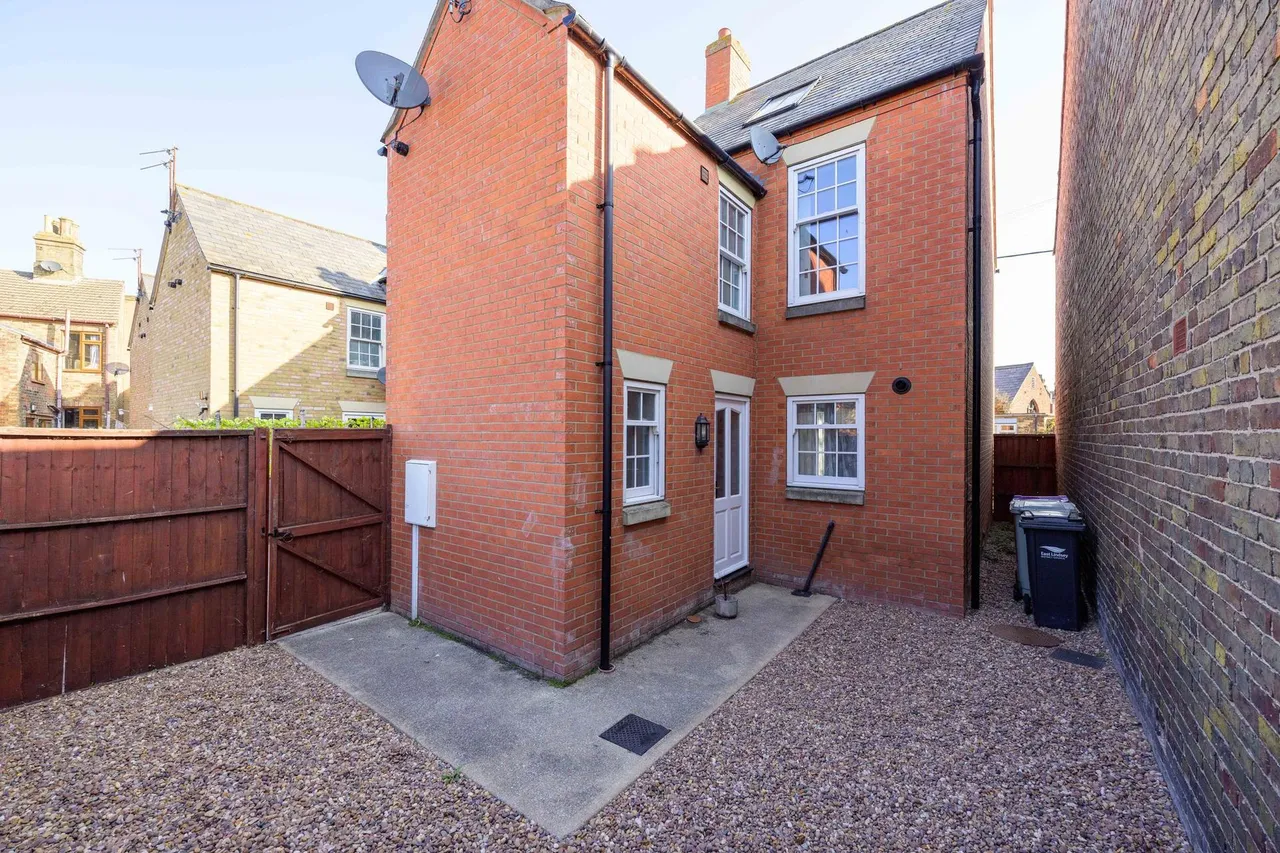 Hamilton Road, Alford, LN13, photo 15