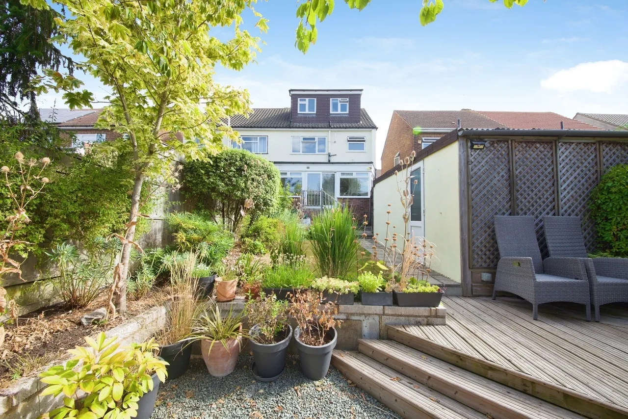 Arlington Gardens, Romford, RM3, photo 7