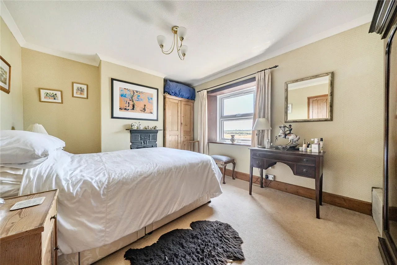 Cole Cross, Yeovil, BA22, photo 10