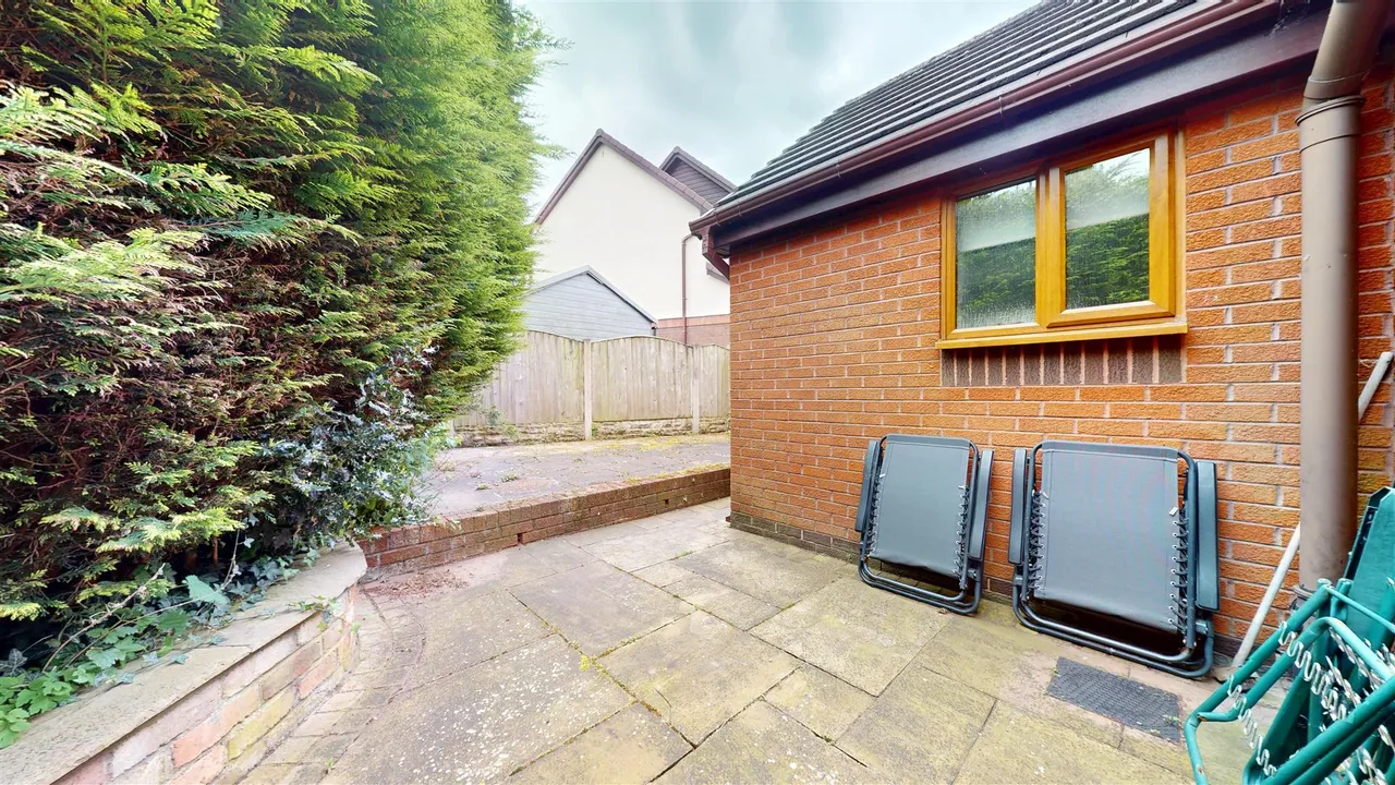 Gategill Grove, Billinge, WN5, photo 33